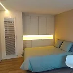 Loft Con Terraza En El Centro De Santiago De Compostela Vutco 07320